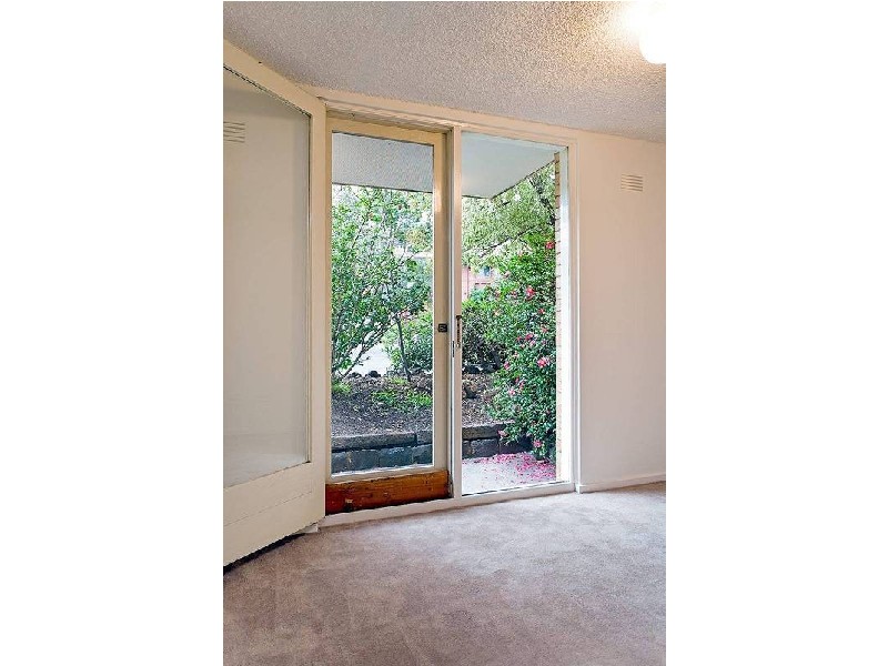 2/43 Haines Street, North Melbourne VIC 3051