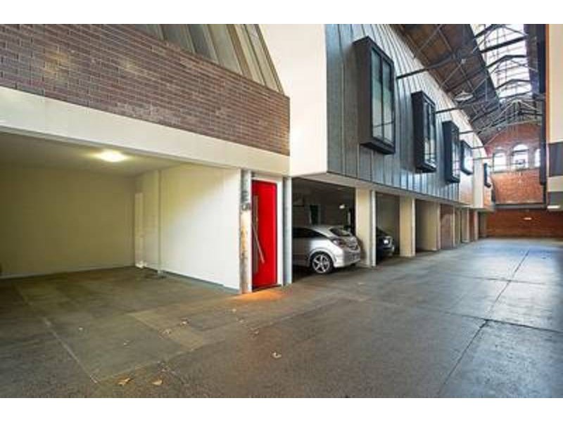 2/201 Abbotsford Street, North Melbourne VIC 3051