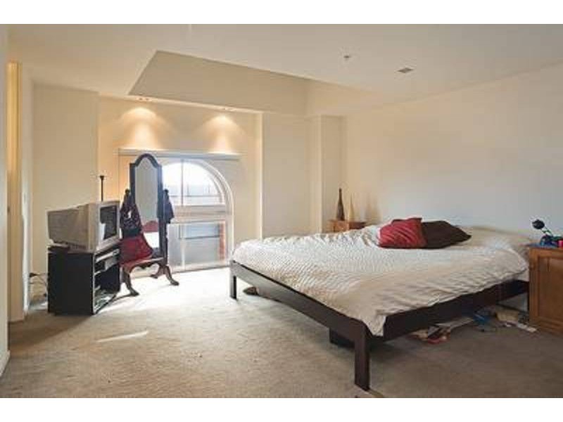 2/201 Abbotsford Street, North Melbourne VIC 3051