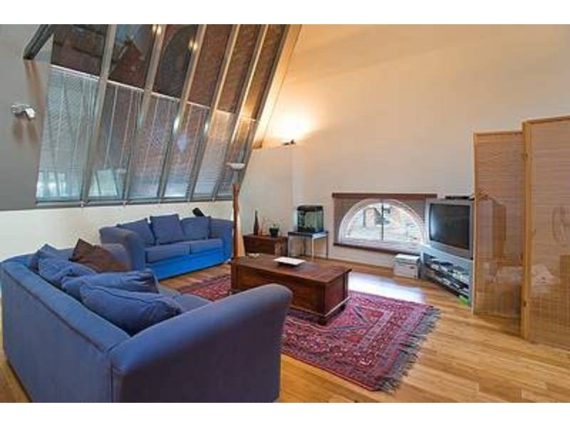 2/201 Abbotsford Street, North Melbourne VIC 3051