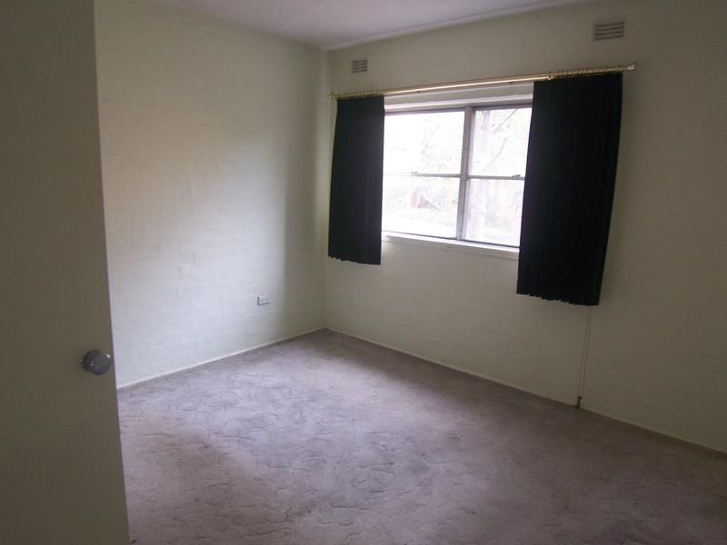C4/73 Oshanassy Street, North Melbourne VIC 3051