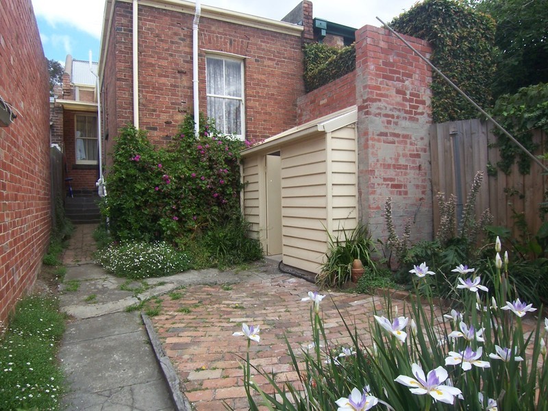 8 Carroll Street, North Melbourne VIC 3051