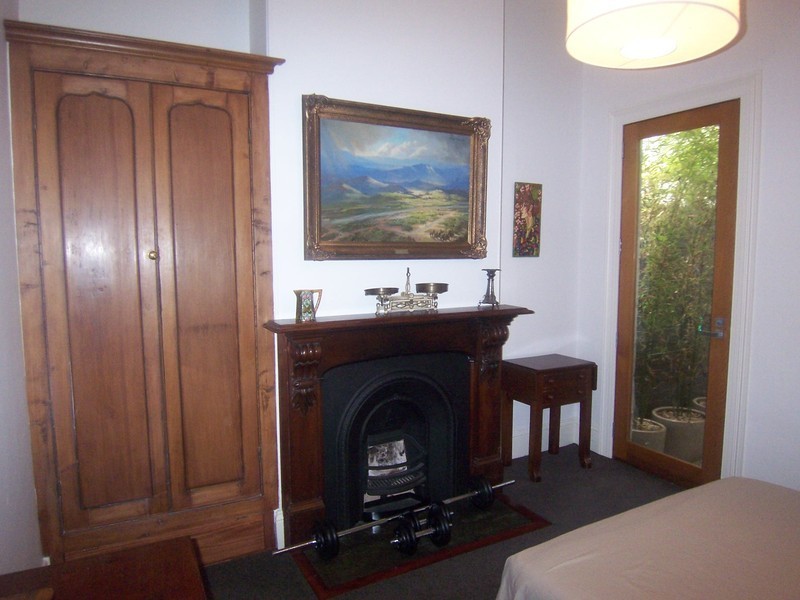 76 Roden Street, West Melbourne VIC 3003