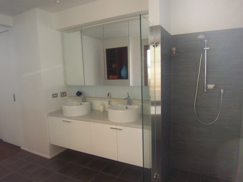 76 Roden Street, West Melbourne VIC 3003