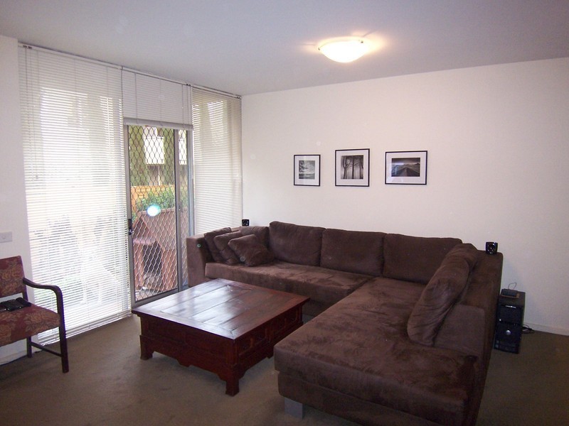 23/60 O’Shanassy Street, North Melbourne VIC 3051