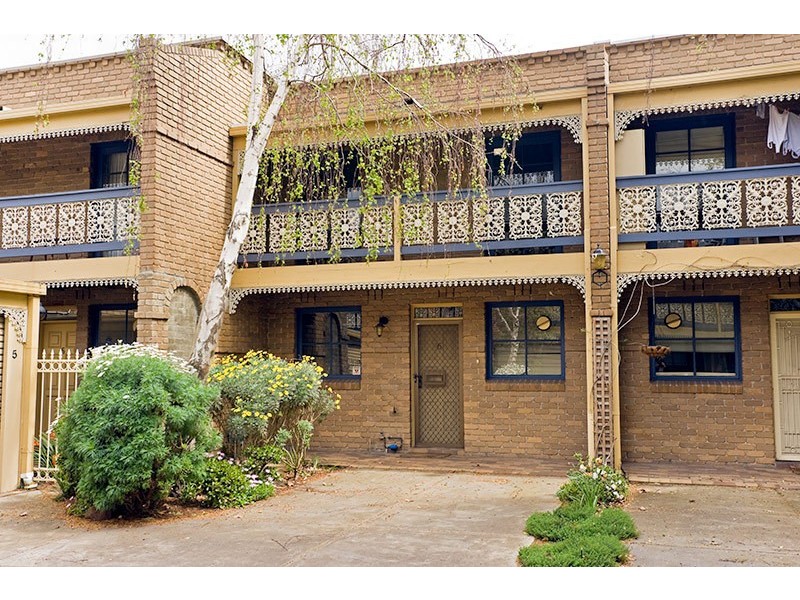 Unit I6/Ivy Court, 335 Abbotsford Street, North Melbourne VIC 3051