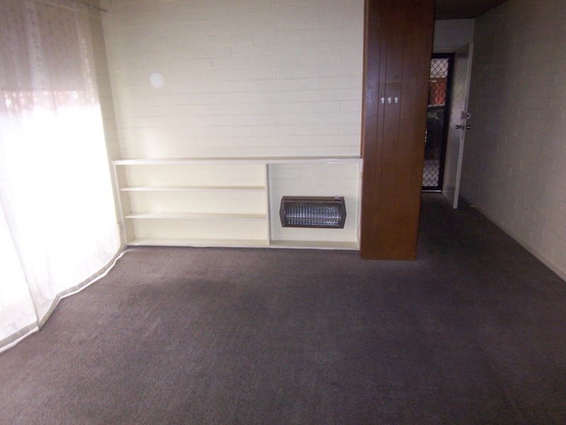 2/48 Farnham Street, North Melbourne VIC 3051