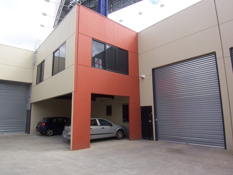 4/300 Macaulay Road, North Melbourne VIC 3051