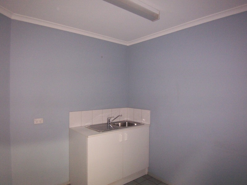 4/300 Macaulay Road, North Melbourne VIC 3051