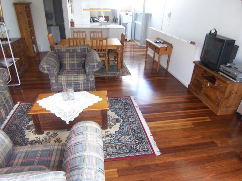 2/225 Adderley Street, West Melbourne VIC 3003