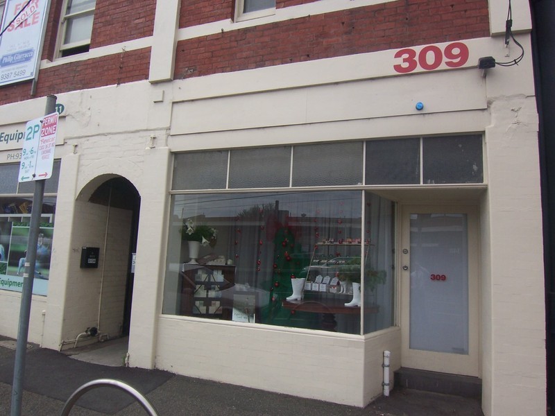 First Floor/309 Victoria Street, Brunswick VIC 3056