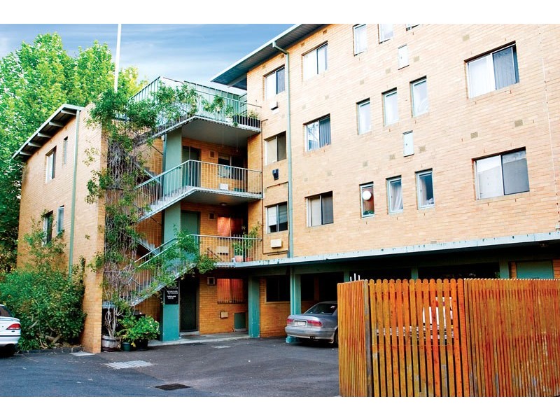 10/37 Haines Street, North Melbourne VIC 3051