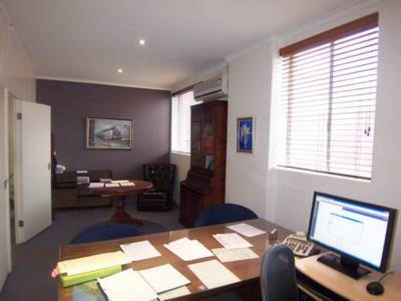 FF/107-109 Peel Street, North Melbourne VIC 3051