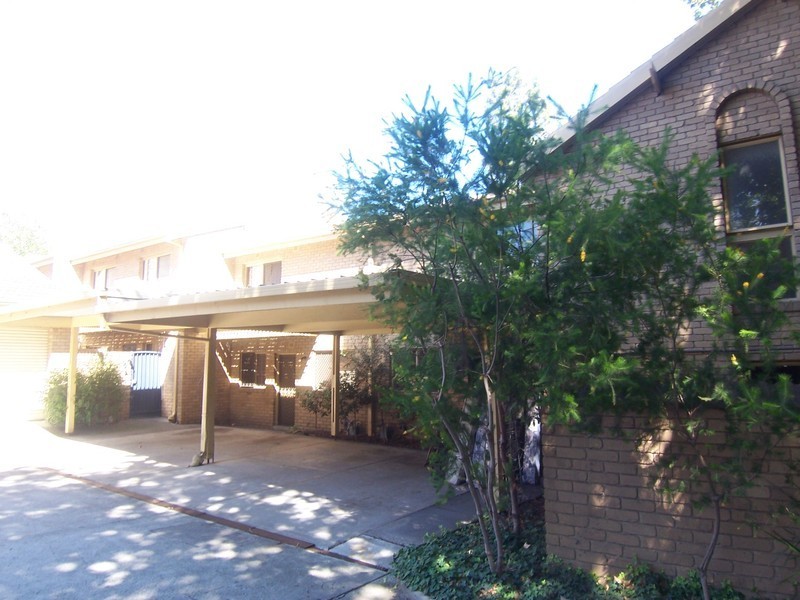 E7/335 Abbotsford Street, North Melbourne VIC 3051