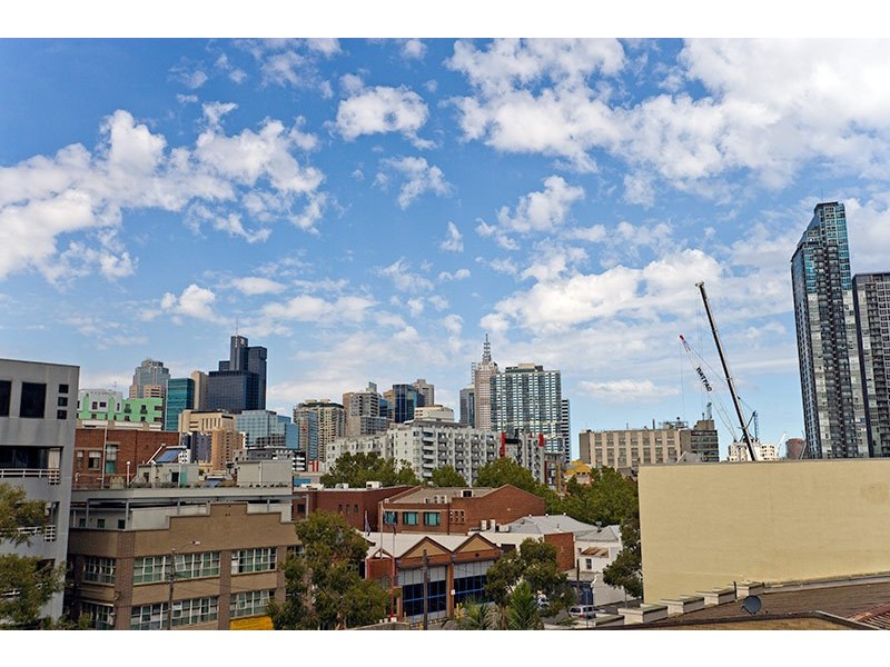 32/16-18 Barkly Place, Carlton VIC 3053