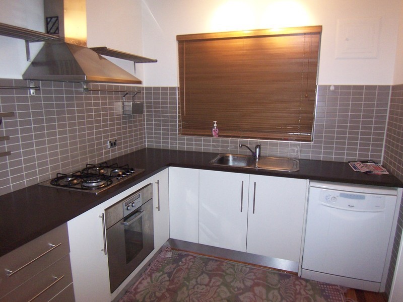 16/37 Haines Street, North Melbourne VIC 3051