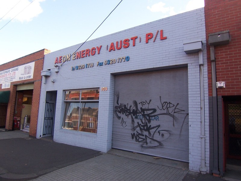 Front/109 Dryburgh Street, North Melbourne VIC 3051