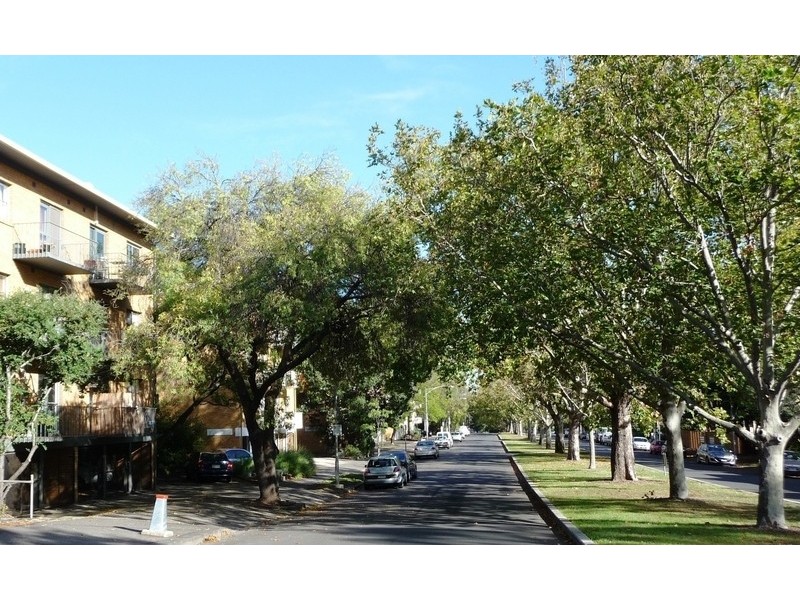 16/37 Haines Street, North Melbourne VIC 3051