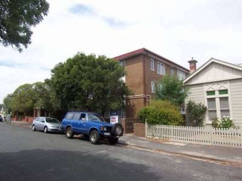 5/30 Bryant Street, Flemington VIC 3031