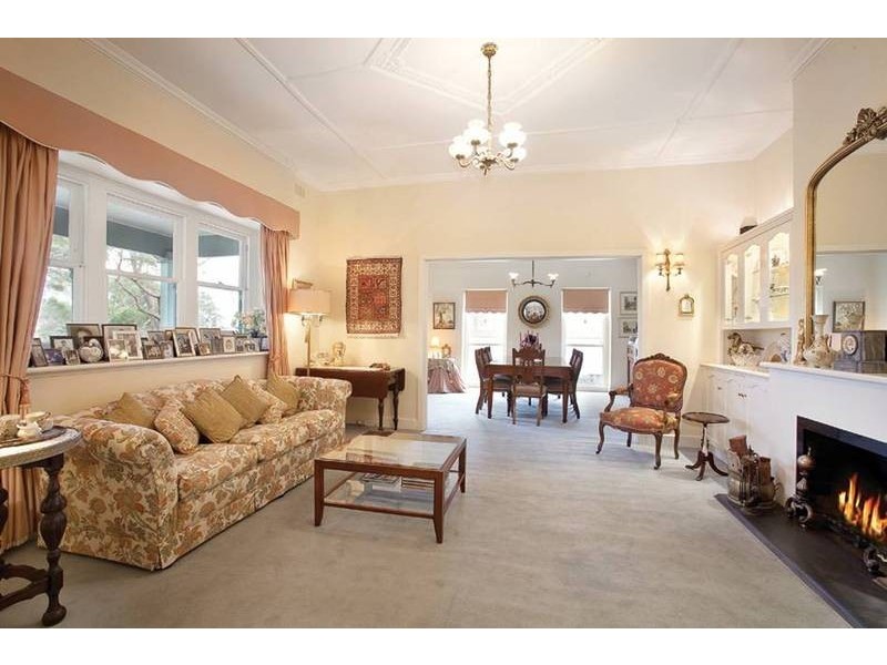 25 Fairfield Avenue, Camberwell VIC 3124