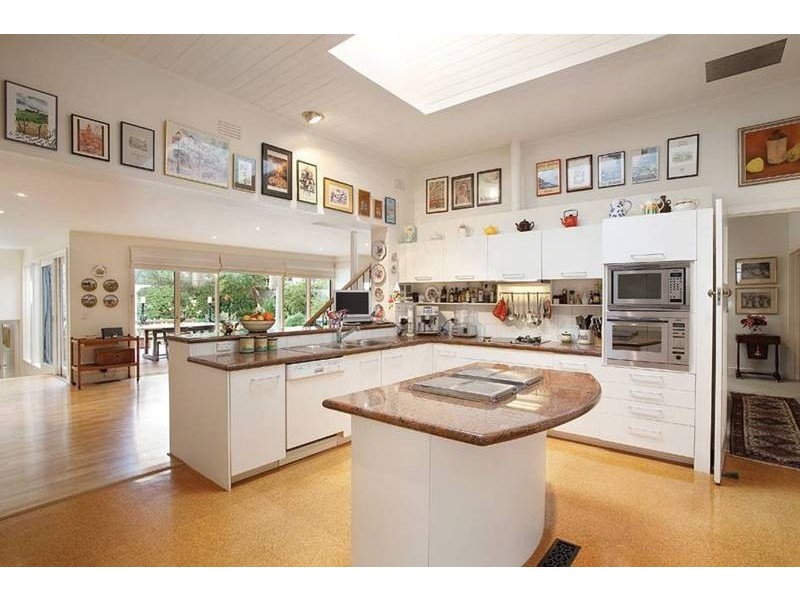 25 Fairfield Avenue, Camberwell VIC 3124