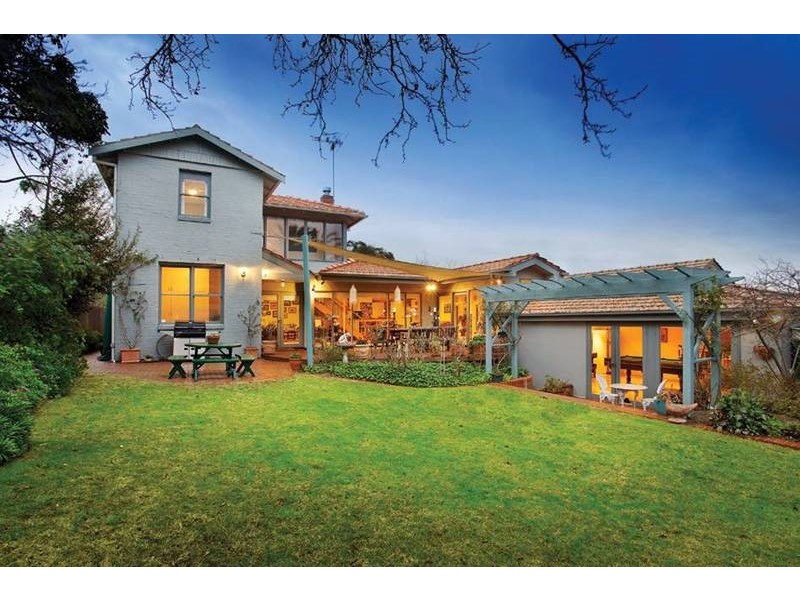 25 Fairfield Avenue, Camberwell VIC 3124