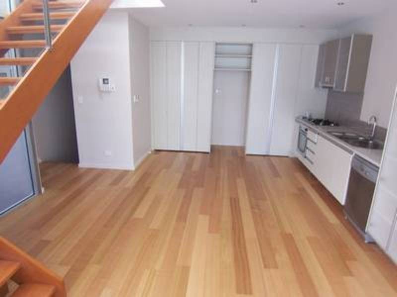 4/37 Little Dryburgh Street (South), North Melbourne VIC 3051