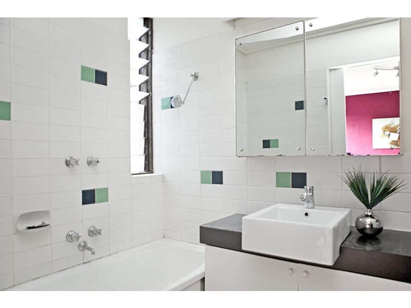 A18/335 Abbotsford Street, North Melbourne VIC 3051