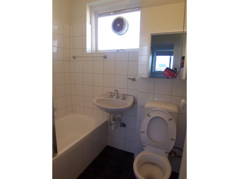 16/31 York Street, St Kilda West VIC 3182