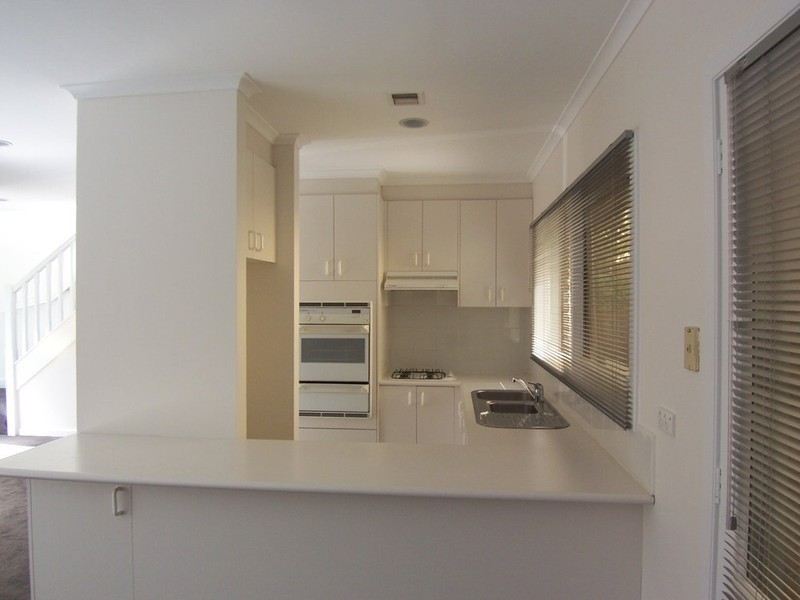 3/248 Dandenong Road, St Kilda East VIC 3183