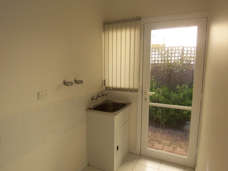 3/248 Dandenong Road, St Kilda East VIC 3183