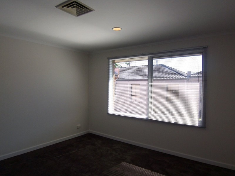 3/248 Dandenong Road, St Kilda East VIC 3183