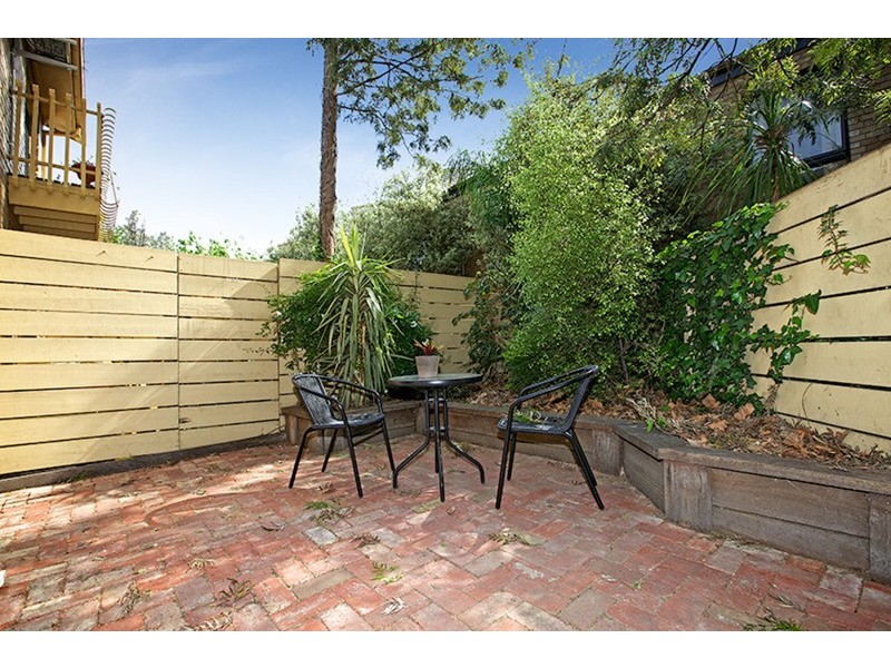 E7/335 Abbotsford Street, North Melbourne VIC 3051