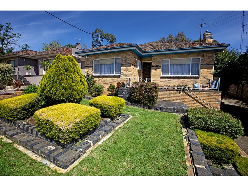 31 Wendora Street, Strathmore VIC 3041