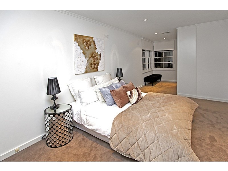 9/15 Shakespeare Grove, Hawthorn VIC 3122