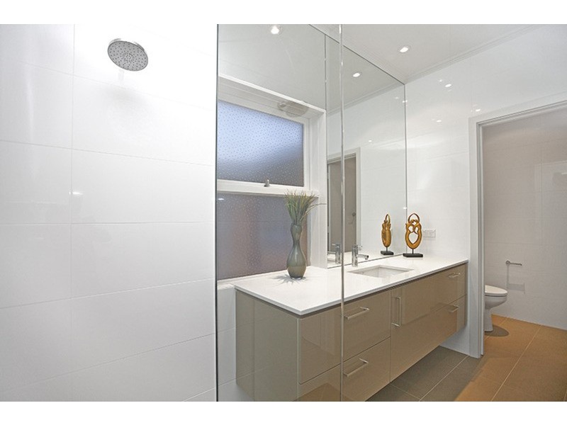 9/15 Shakespeare Grove, Hawthorn VIC 3122