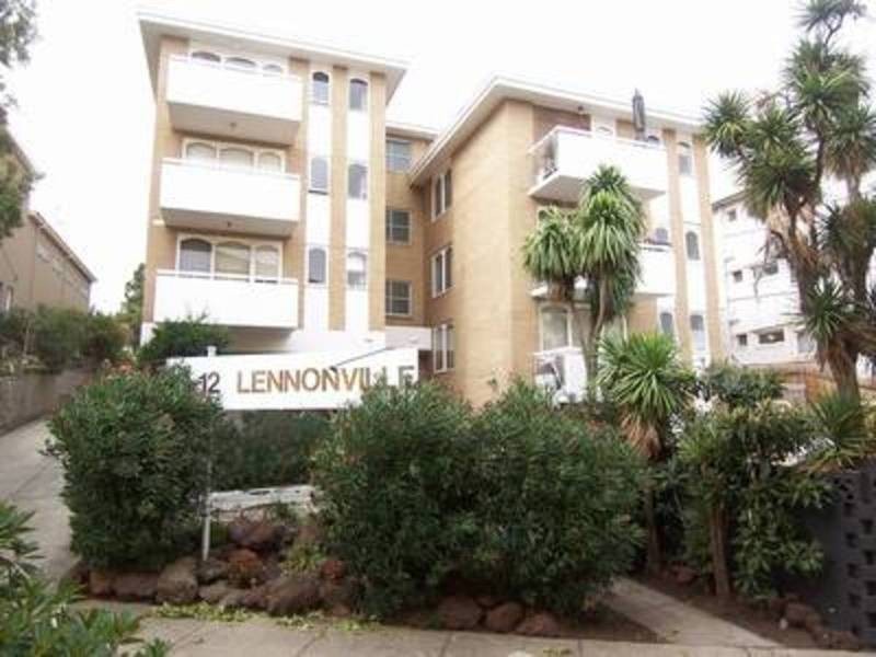 8/10 Lennon Street, Parkville VIC 3052