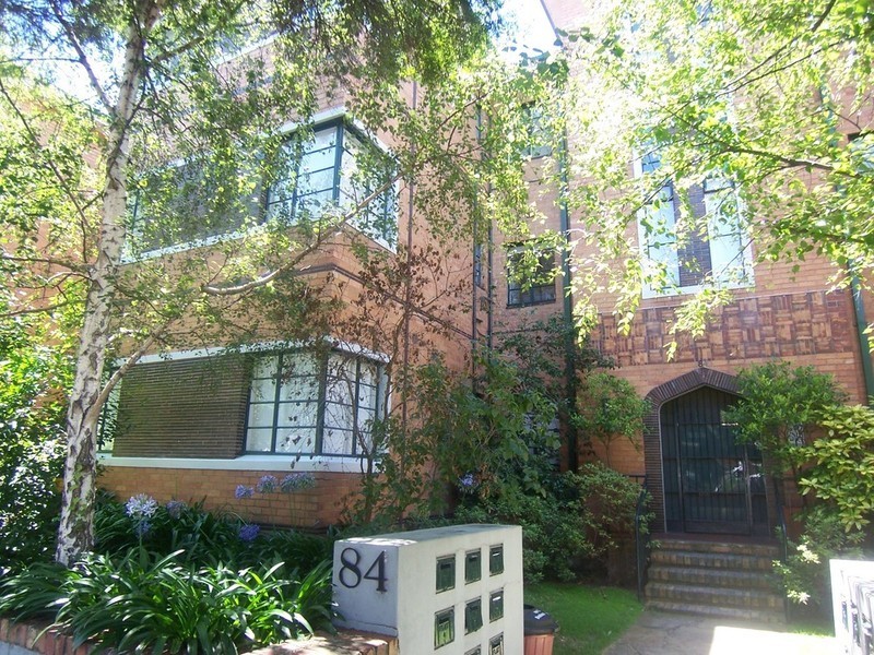 11/84 Grey Street, East Melbourne VIC 3002
