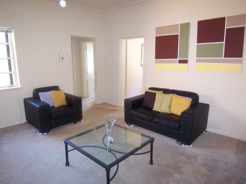 11/84 Grey Street, East Melbourne VIC 3002