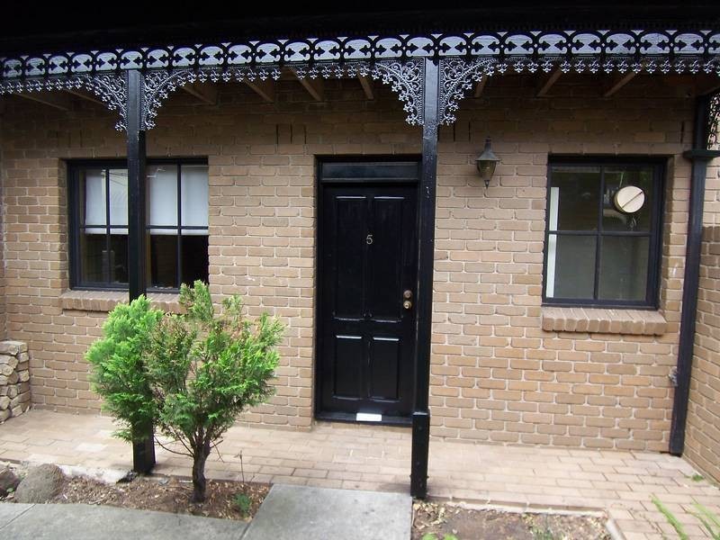 H5/116 O’Shanassy Street, North Melbourne VIC 3051