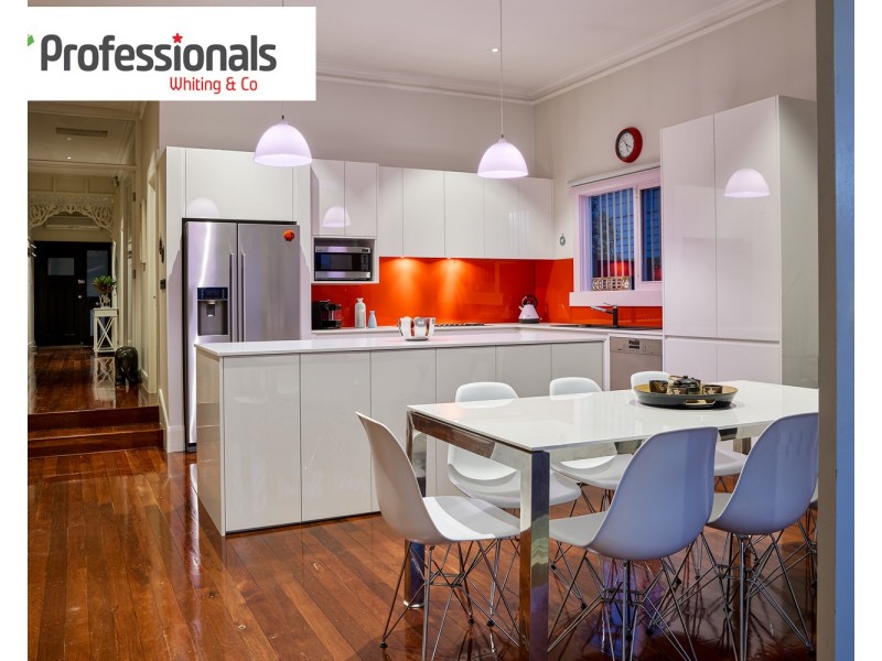 17 Violet Crescent, Brighton East VIC 3187