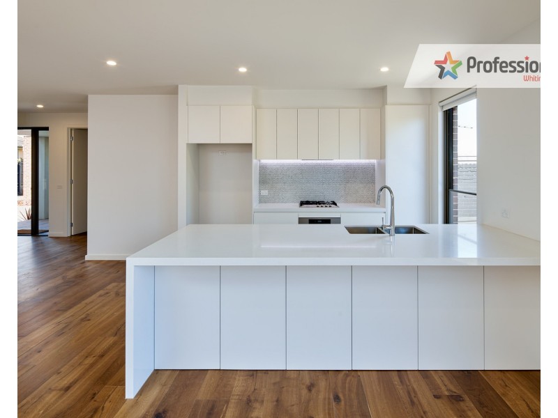 2/43b Arkaringa Crescent, Black Rock VIC 3193