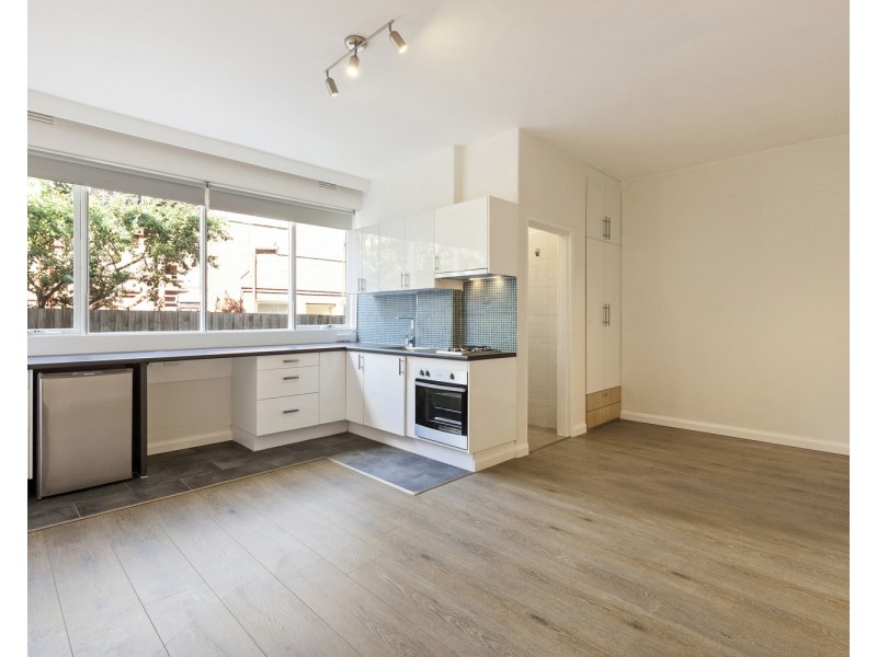 9/116 Inkerman Street, St Kilda East VIC 3183