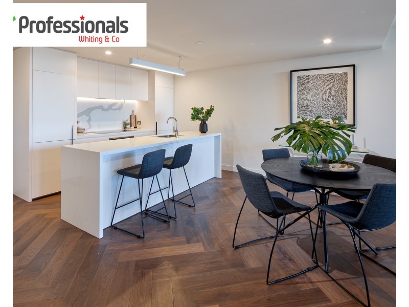 1323/555 St Kilda Road, Melbourne VIC 3004