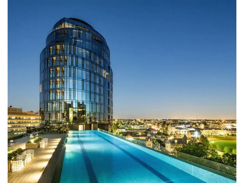 1323/555 St Kilda Road, Melbourne VIC 3004