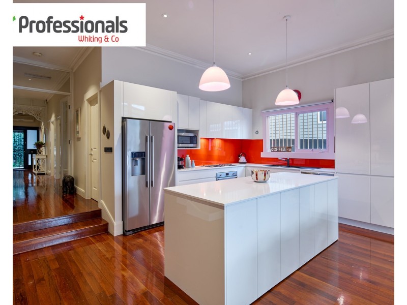 17 Violet Crescent, Brighton East VIC 3187