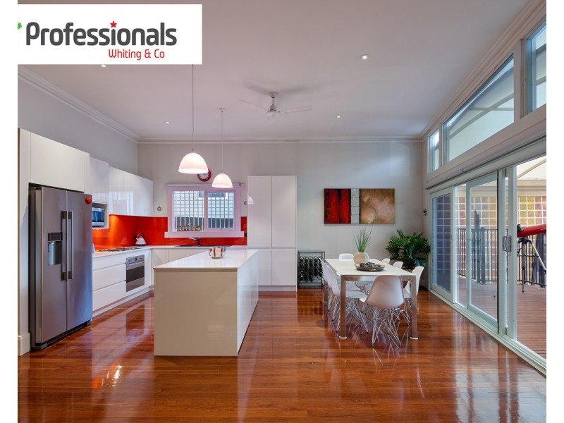 17 Violet Crescent, Brighton East VIC 3187