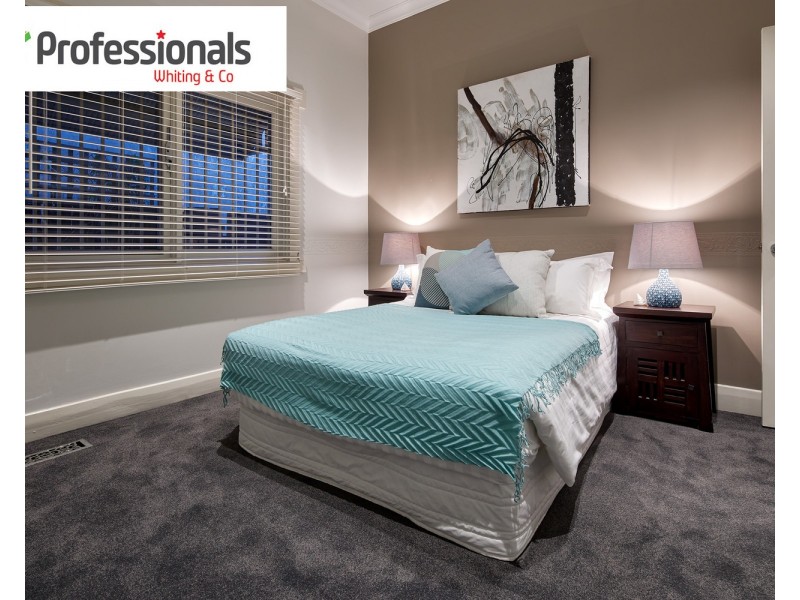 17 Violet Crescent, Brighton East VIC 3187