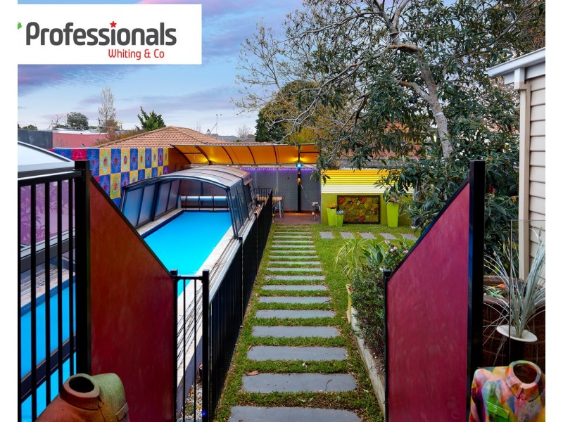 17 Violet Crescent, Brighton East VIC 3187