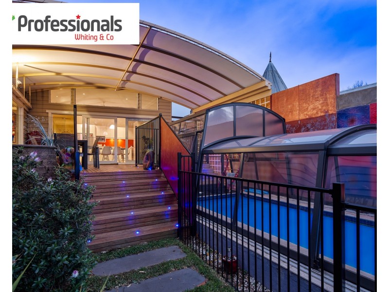 17 Violet Crescent, Brighton East VIC 3187